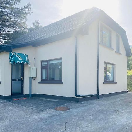 Townhouse Leenane Линон Экстерьер фото