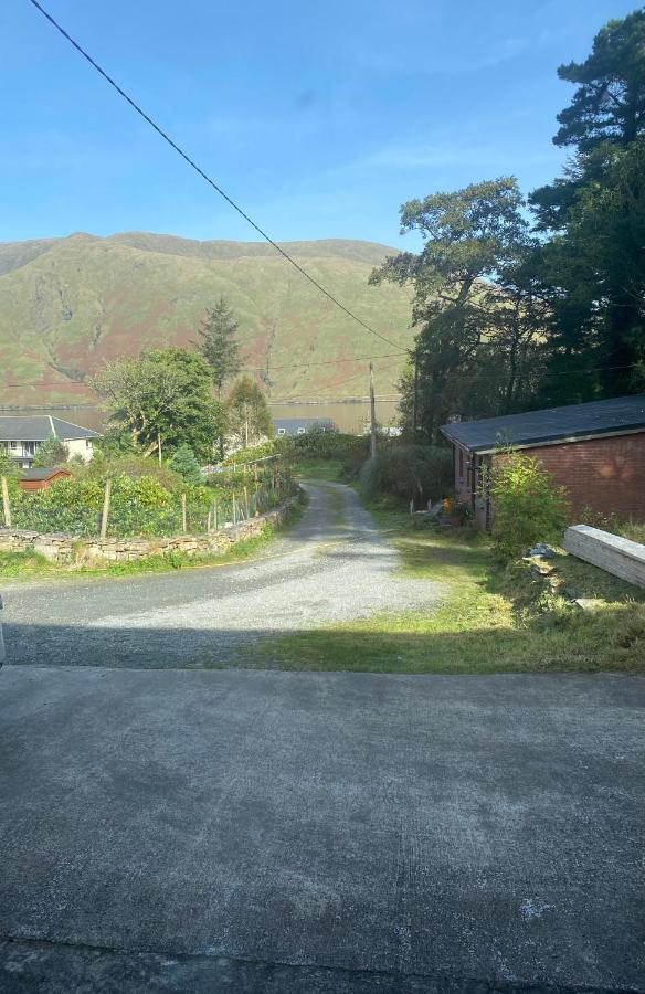 Townhouse Leenane Линон Экстерьер фото